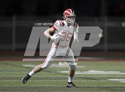 Thumbnail 2 in Mater Dei @ JSerra Catholic photogallery.