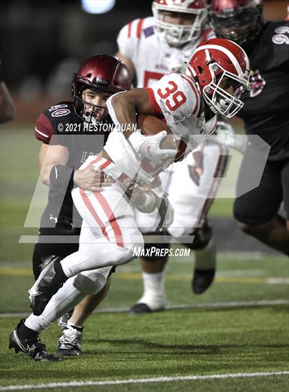 Thumbnail 2 in Mater Dei @ JSerra Catholic photogallery.
