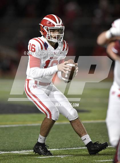 Thumbnail 2 in Mater Dei @ JSerra Catholic photogallery.