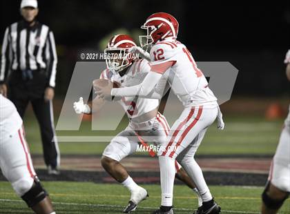 Thumbnail 2 in Mater Dei @ JSerra Catholic photogallery.