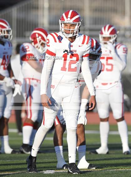 Thumbnail 1 in Mater Dei @ JSerra Catholic photogallery.