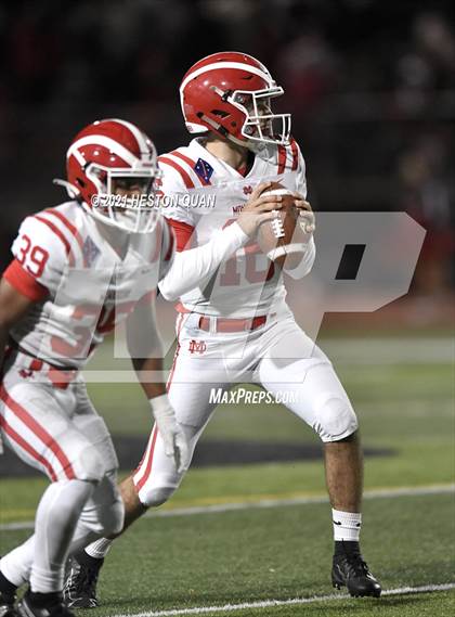 Thumbnail 3 in Mater Dei @ JSerra Catholic photogallery.