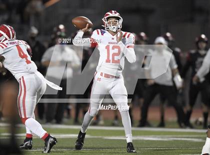 Thumbnail 1 in Mater Dei @ JSerra Catholic photogallery.