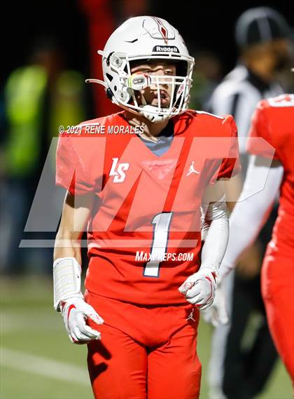 Thumbnail 1 in Salesian vs La Salle photogallery.