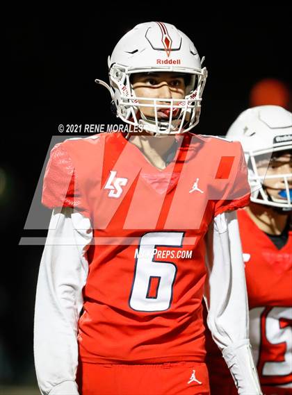 Thumbnail 2 in Salesian vs La Salle photogallery.