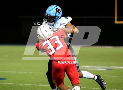Thumbnail 2 in Salesian vs La Salle photogallery.