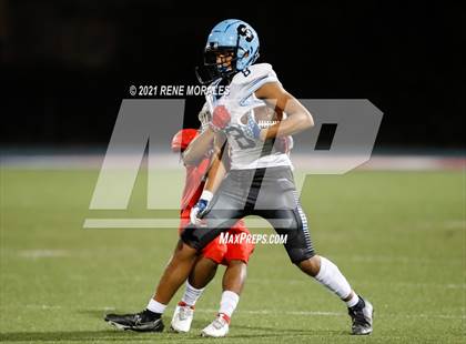 Thumbnail 3 in Salesian vs La Salle photogallery.