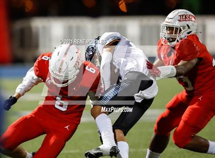 Thumbnail 1 in Salesian vs La Salle photogallery.