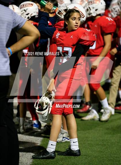 Thumbnail 2 in Salesian vs La Salle photogallery.