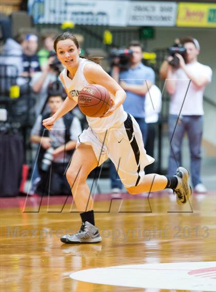 Thumbnail 1 in Clovis West vs Stockdale (CIF CS D1 Final) photogallery.