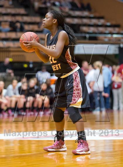 Thumbnail 3 in Clovis West vs Stockdale (CIF CS D1 Final) photogallery.