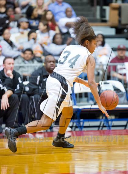 Thumbnail 3 in Clovis West vs Stockdale (CIF CS D1 Final) photogallery.