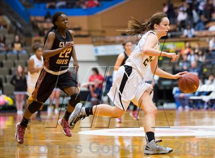 Thumbnail 3 in Clovis West vs Stockdale (CIF CS D1 Final) photogallery.