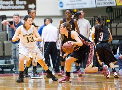 Thumbnail 2 in Clovis West vs Stockdale (CIF CS D1 Final) photogallery.