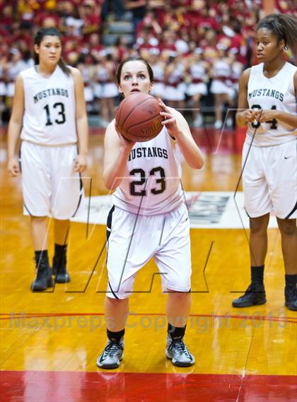 Thumbnail 3 in Clovis West vs Stockdale (CIF CS D1 Final) photogallery.