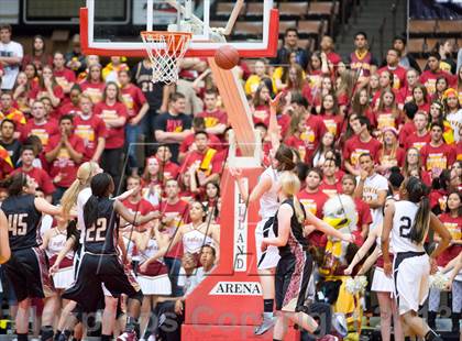 Thumbnail 1 in Clovis West vs Stockdale (CIF CS D1 Final) photogallery.