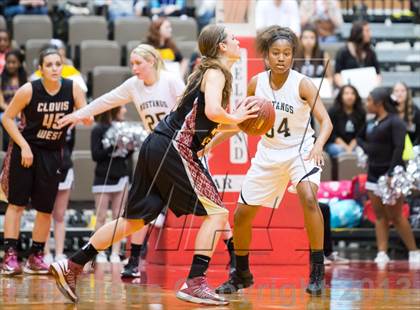Thumbnail 3 in Clovis West vs Stockdale (CIF CS D1 Final) photogallery.
