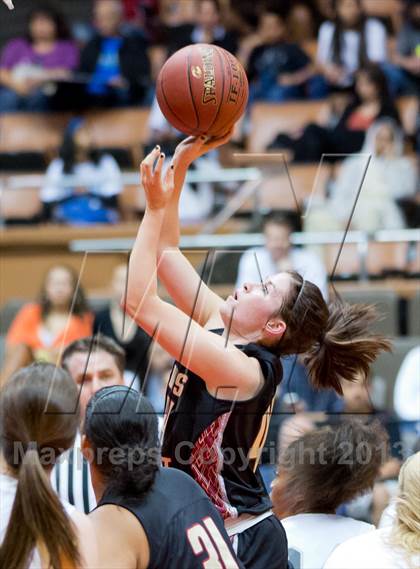 Thumbnail 1 in Clovis West vs Stockdale (CIF CS D1 Final) photogallery.