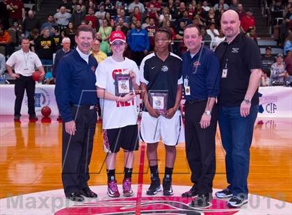Thumbnail 1 in Clovis West vs Stockdale (CIF CS D1 Final) photogallery.