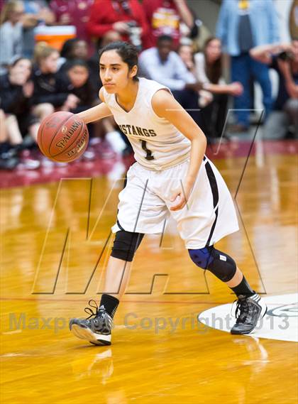 Thumbnail 3 in Clovis West vs Stockdale (CIF CS D1 Final) photogallery.