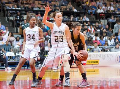 Thumbnail 1 in Clovis West vs Stockdale (CIF CS D1 Final) photogallery.