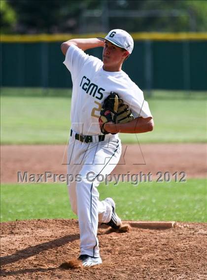 Thumbnail 2 in North @ Garces photogallery.