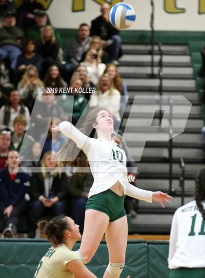 Thumbnail 2 in Notre Dame Prep vs. Detroit Country Day (MHSAA District Final) photogallery.