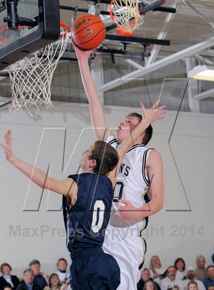 Thumbnail 1 in DuBois Central Catholic vs Clarion-Limestone (PIAA D9 AA Quarterfinal) photogallery.