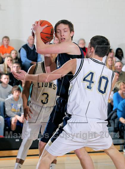 Thumbnail 2 in DuBois Central Catholic vs Clarion-Limestone (PIAA D9 AA Quarterfinal) photogallery.