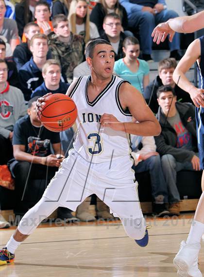 Thumbnail 2 in DuBois Central Catholic vs Clarion-Limestone (PIAA D9 AA Quarterfinal) photogallery.