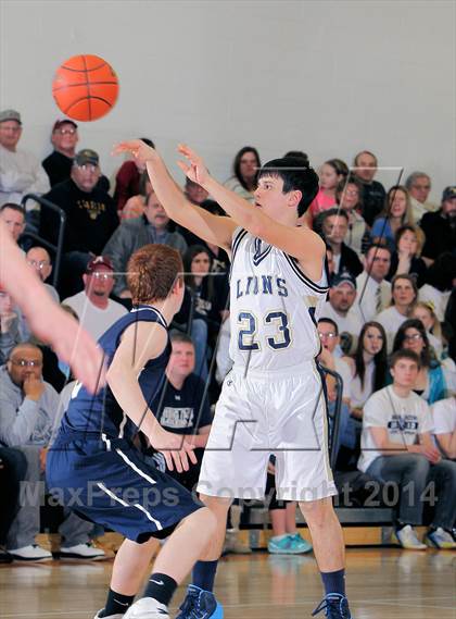 Thumbnail 2 in DuBois Central Catholic vs Clarion-Limestone (PIAA D9 AA Quarterfinal) photogallery.