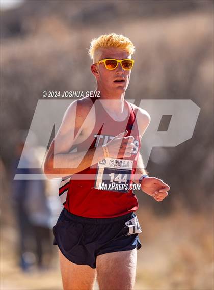 Thumbnail 1 in CHSAA 3A Cross Country Final photogallery.