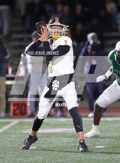 Thumbnail 1 in El Camino vs  Helix (CIF SDS D1 Quarterfinal)  photogallery.