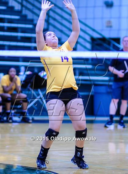 Thumbnail 2 in Naaman Forest vs Richardson (GISD Volleyball Tournament) photogallery.