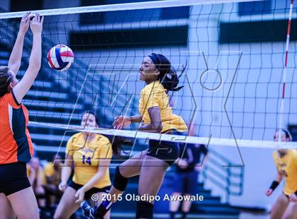 Thumbnail 2 in Naaman Forest vs Richardson (GISD Volleyball Tournament) photogallery.