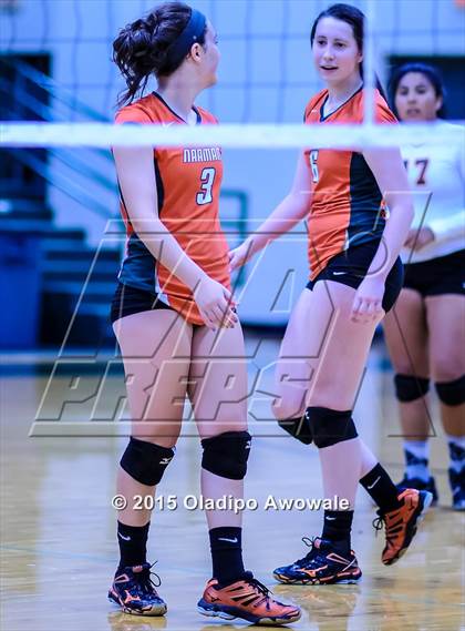 Thumbnail 1 in Naaman Forest vs Richardson (GISD Volleyball Tournament) photogallery.