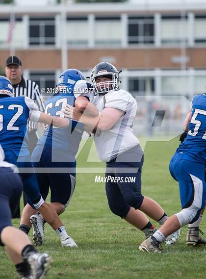 Thumbnail 2 in Oil City vs Conneaut Area photogallery.