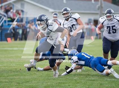 Thumbnail 3 in Oil City vs Conneaut Area photogallery.