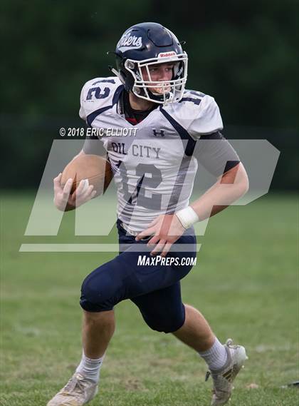 Thumbnail 1 in Oil City vs Conneaut Area photogallery.
