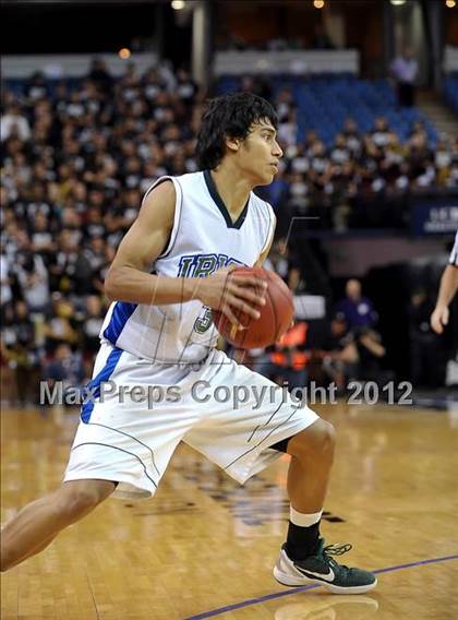 Thumbnail 2 in Alemany vs. Sacred Heart Cathedral (CIF State D3 Final) photogallery.
