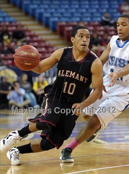 Thumbnail 3 in Alemany vs. Sacred Heart Cathedral (CIF State D3 Final) photogallery.