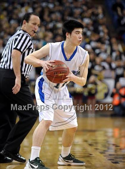 Thumbnail 2 in Alemany vs. Sacred Heart Cathedral (CIF State D3 Final) photogallery.