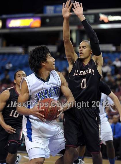 Thumbnail 3 in Alemany vs. Sacred Heart Cathedral (CIF State D3 Final) photogallery.