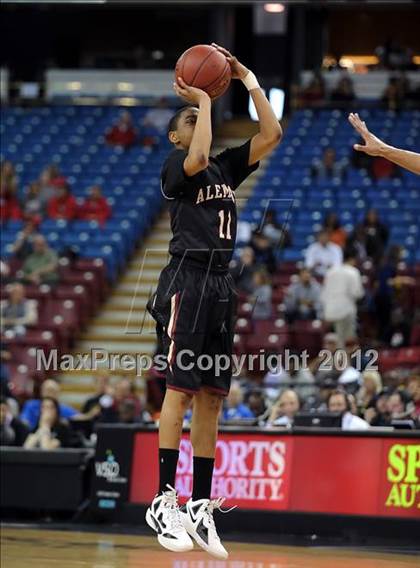 Thumbnail 1 in Alemany vs. Sacred Heart Cathedral (CIF State D3 Final) photogallery.