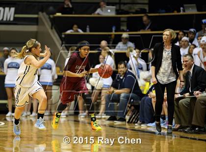 Thumbnail 2 in Valor Christian vs. Sand Creek (CHSAA 4A Final) photogallery.