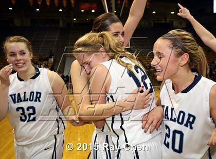 Thumbnail 3 in Valor Christian vs. Sand Creek (CHSAA 4A Final) photogallery.