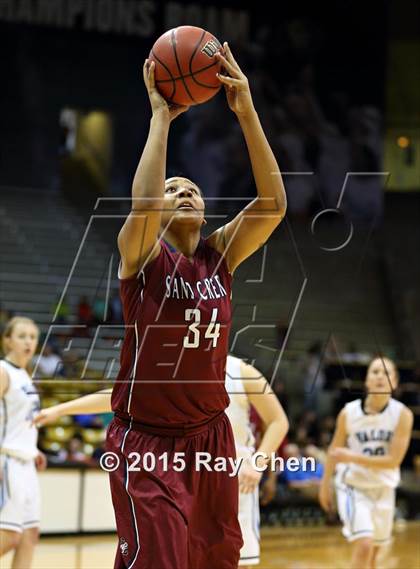 Thumbnail 2 in Valor Christian vs. Sand Creek (CHSAA 4A Final) photogallery.