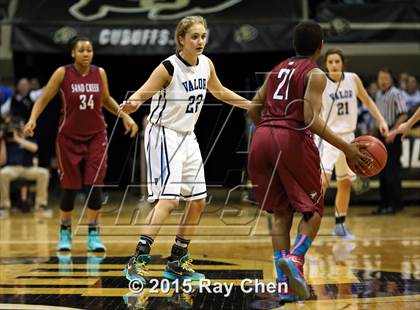 Thumbnail 1 in Valor Christian vs. Sand Creek (CHSAA 4A Final) photogallery.