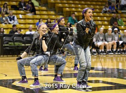 Thumbnail 3 in Valor Christian vs. Sand Creek (CHSAA 4A Final) photogallery.