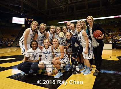 Thumbnail 1 in Valor Christian vs. Sand Creek (CHSAA 4A Final) photogallery.